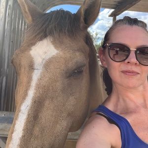 Meet your Posher, Shari